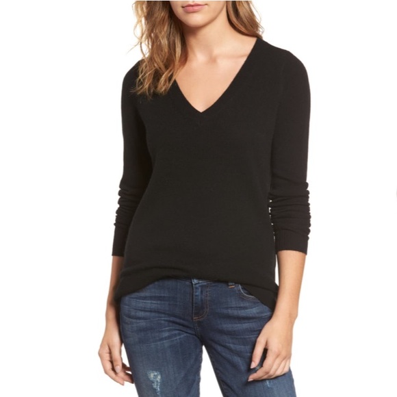 Halogen Sweaters - Halogen cashmere v-neck sweater